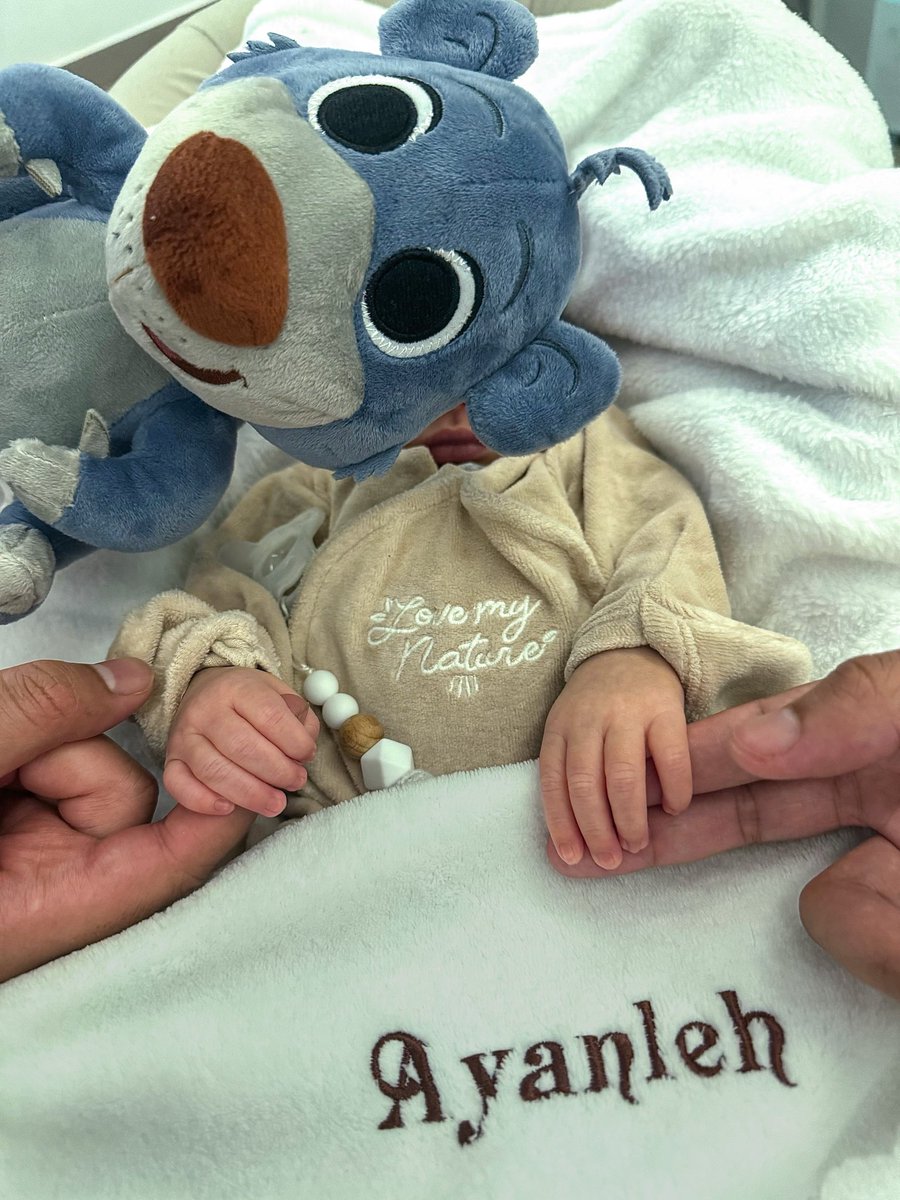 Ca y est, notre fils a Drop 🤣❤️ 
Bienvenue à toi Ayanleh
Jeune Prince 👑
