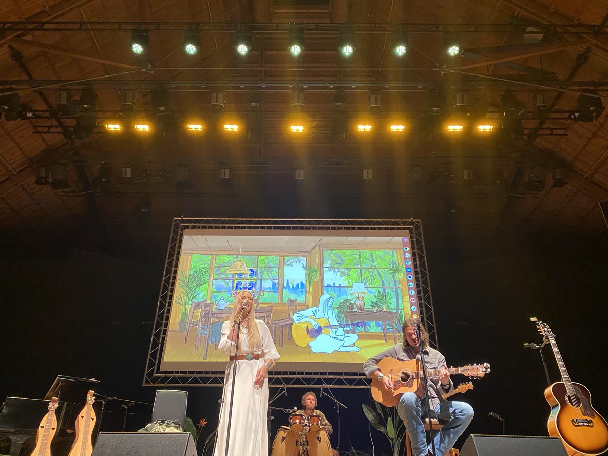 Joyous tribute to ⁦<a href="/jonimitchell/">Joni Mitchell</a>⁩ by ⁦<a href="/zervaspepper/">Zervas & Pepper</a>⁩ ⁦<a href="/FlightTonightJM/">This Flight Tonight- The Songs of Joni Mitchell</a>⁩ Great booking by ⁦<a href="/SnapeMaltings/">Snape Maltings</a>⁩