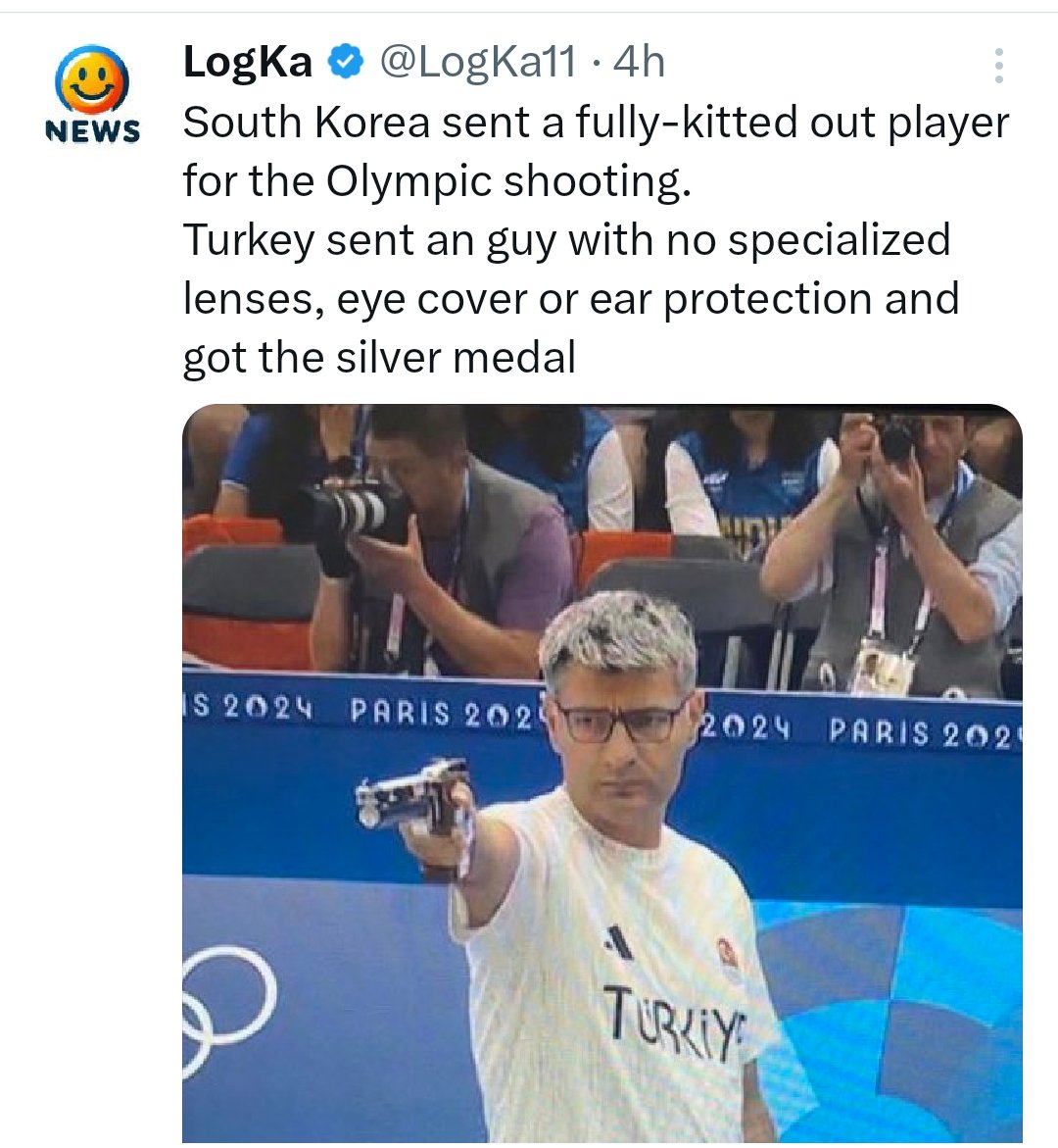 Afzalmeman092's tweet photo. @DD_Geopolitics South Korea or Turkey.who is right 😂😂 https://t.co/DbtCJNpMT4