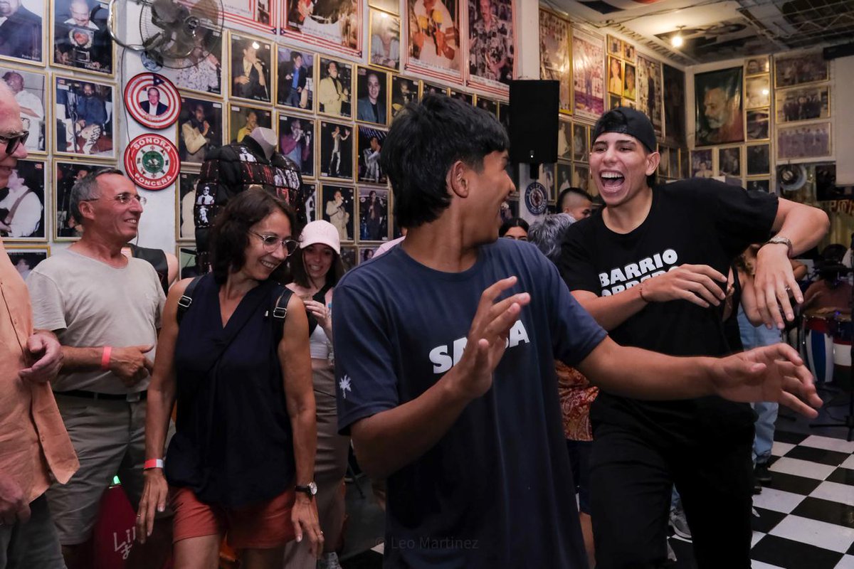 Esta iniciativa busca fortalecer los procesos de salvaguardia del complejo musical-dancístico de la Salsa a través de la apropiación de las prácticas por parte de la comunidad y audiencias de este emblemático sector de la ciudad