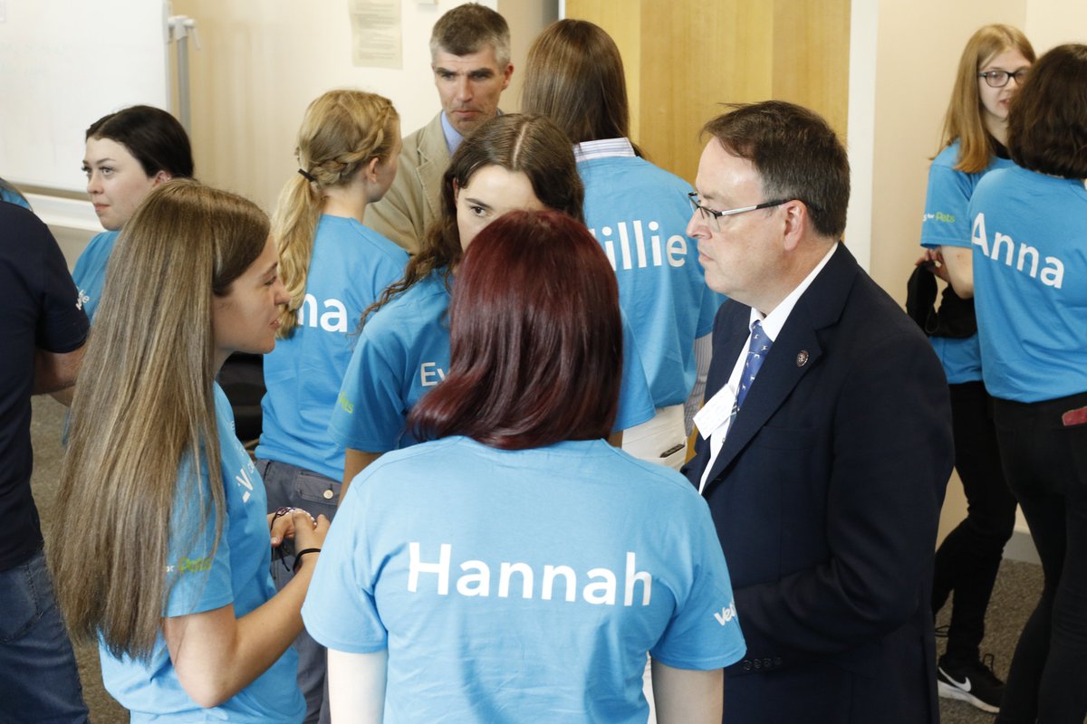 Day 1 saw participants interact with our invited guests, who shared their wealth of knowledge and experience. From new grade vets, Heads &amp; Deans of School, Government Vets from <a href="/APHAgovuk/">APHA</a> &amp; Shelia Voss <a href="/CVOScotland/">Sheila Voas</a>  This networking opportunity was the first of its kind!