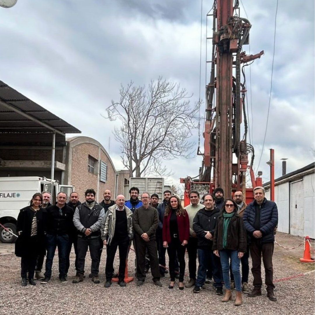 CNEA_Arg's tweet photo. ⚛ VISITA A LA REGIONAL CUYO 📌 El presidente de #CNEA, Dr. Ing.@gguidolavalle, recorrió la sede de la Regional Cuyo de la CNEA, en la Ciudad de Mendoza ℹ️  Guido Lavalle visitó las instalaciones y conversó con el personal que trabaja allí. https://t.co/cgjnr7eCfw
