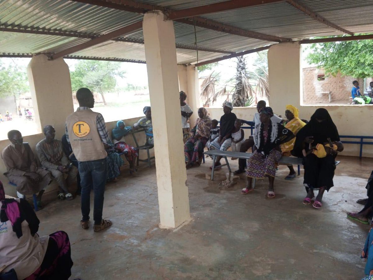 rbm_maroobe's tweet photo. Séances de sensibilisation sur l’Alimentation du Nourrisson et du Jeune Enfant (#ANJE) à l’endroit des Groupes de soutien aux activités nutritionnelles (#GSAN), des relais communautaires au niveau des aires de santé de #Koro https://t.co/UWLh2E6wYZ