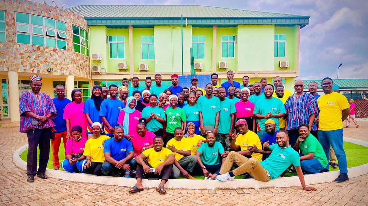 A group photo from the Ghanaian Languages Wikimedia Meetup 2024 in Tamale 🤩👏🏼.