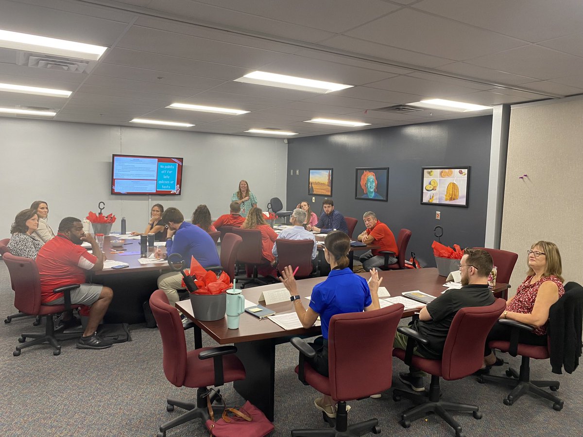 WadeHampton_HS's tweet photo. The anticipation is building up. We had a great orientation for our newest Generals. New Staff onboarding is all about providing support, making the educator experience palatable, & simplifying the rigors that go into being an educator at WHHS.
#FocusedReset #LeadingLikeGenerals https://t.co/ZGTdIa36U7