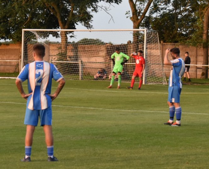 First Wearside League Premier Division appearance for <a href="/SamPinnegar3/">Sam Pinnegar</a> for <a href="/DarlingtonRASSC/">Darlington Railway Athletic Sports & Social Club</a> on a 2-1 away win at <a href="/fc_shotton/">Shotton Colliery FC</a> #gkuniom #nonleaguefootball #wearsideleague