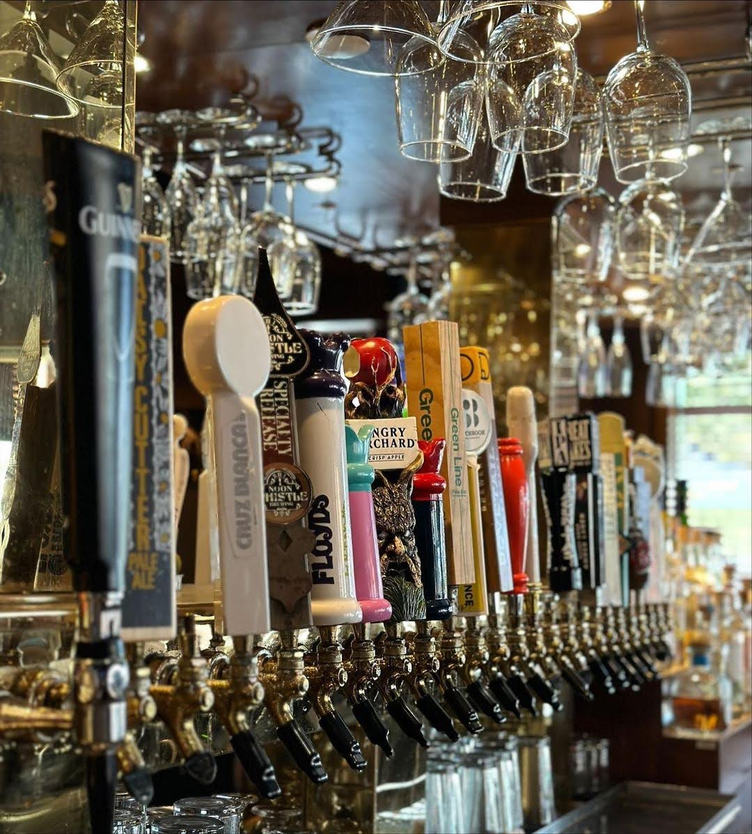 Good times are on tap at this local watering hole. 🍺

“The service was superb and the food came hot, tasty, and delicious. The menu is quite extensive including alcohol offerings Land they always have a rotating special in season.” - LB. 

Learn more: blackfinnrandhurst.com.