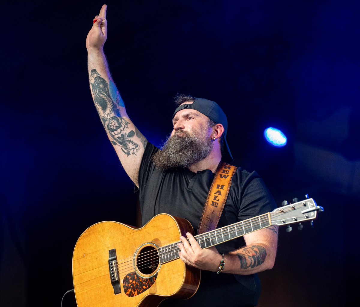 drewhalelive's tweet photo. What an incredible night at @InterlochenArts opening for the incredible @Clint_Black!! Thanks to each and every one of you that came out to support me. It means the world! 

Photos @marieunderwoodphoto https://t.co/toivtNMzUZ