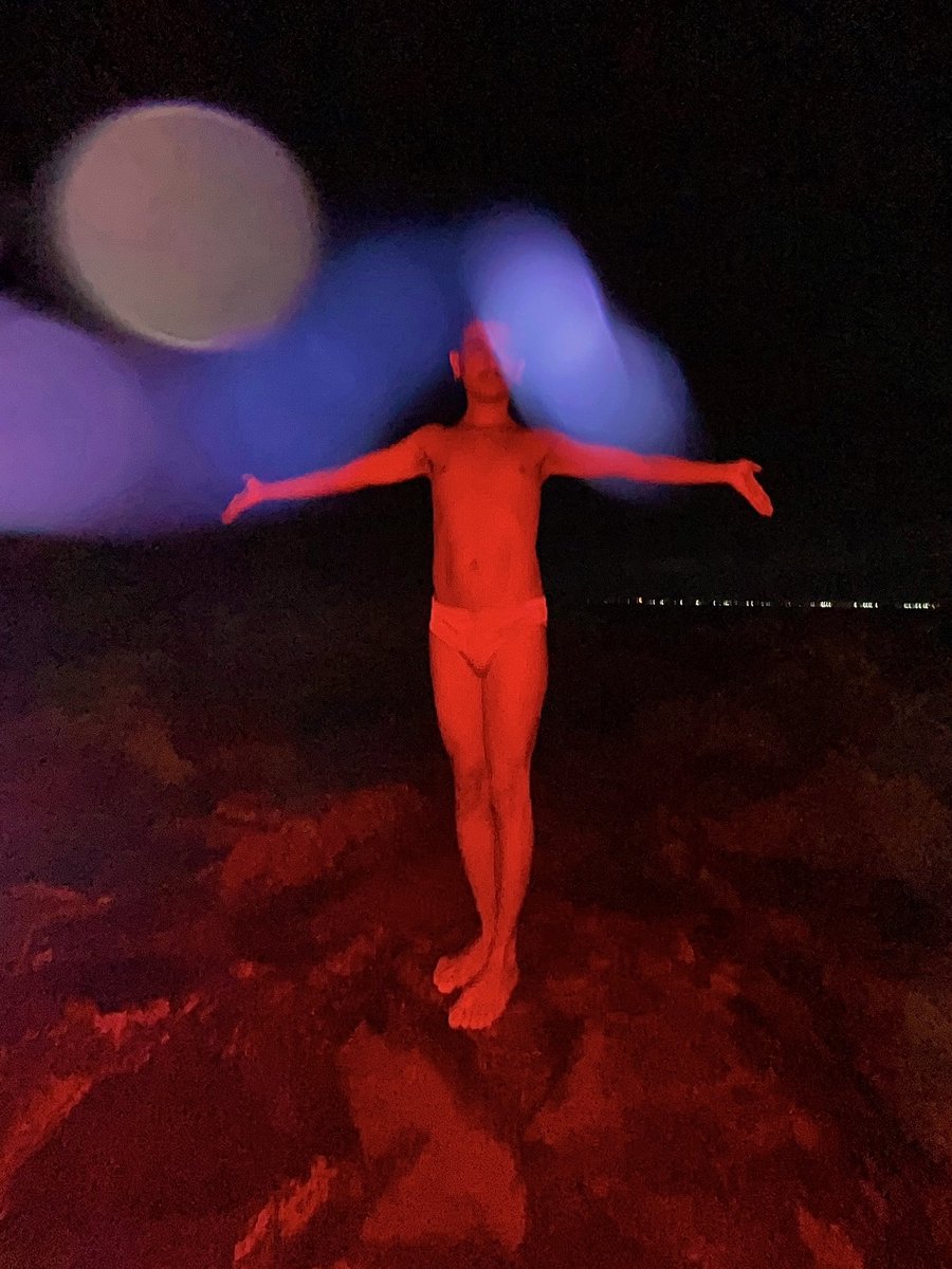 lança-perfume de andrade tweet media