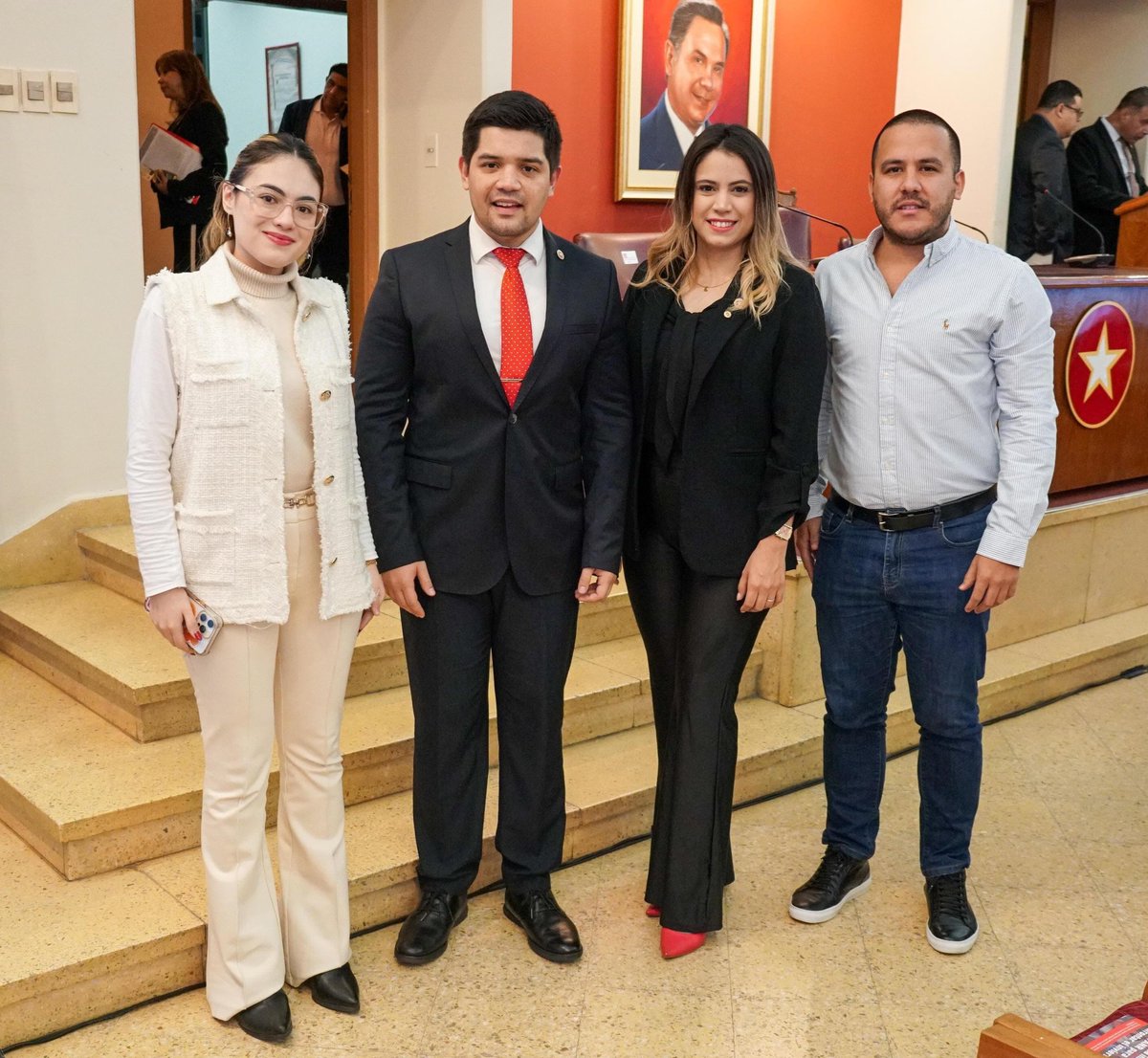 JoseRoberttipy's tweet photo. "En la reunión de la Comisión de la Juventud de la ANR, aprobamos la visita al departamento de Misiones el 31 de agosto. ¡Seguimos trabajando por la juventud de nuestro querido país! #Juventud #Misiones #Paraguay" https://t.co/UeegxXpi4C