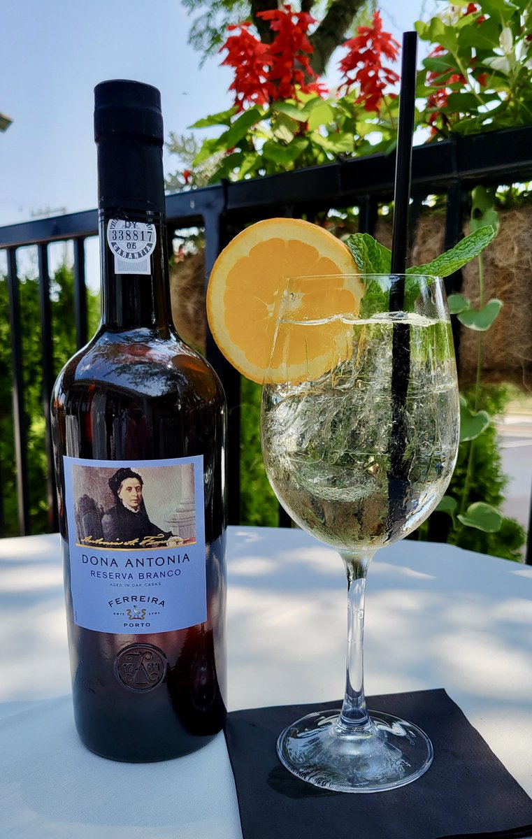 Porto Tonico!  The national drink of Portugal, will headline our International Wine Flights for August!  Saúde! #portugal #portotonico #livemusic #LiveJazzMusic #oysters #happyhour