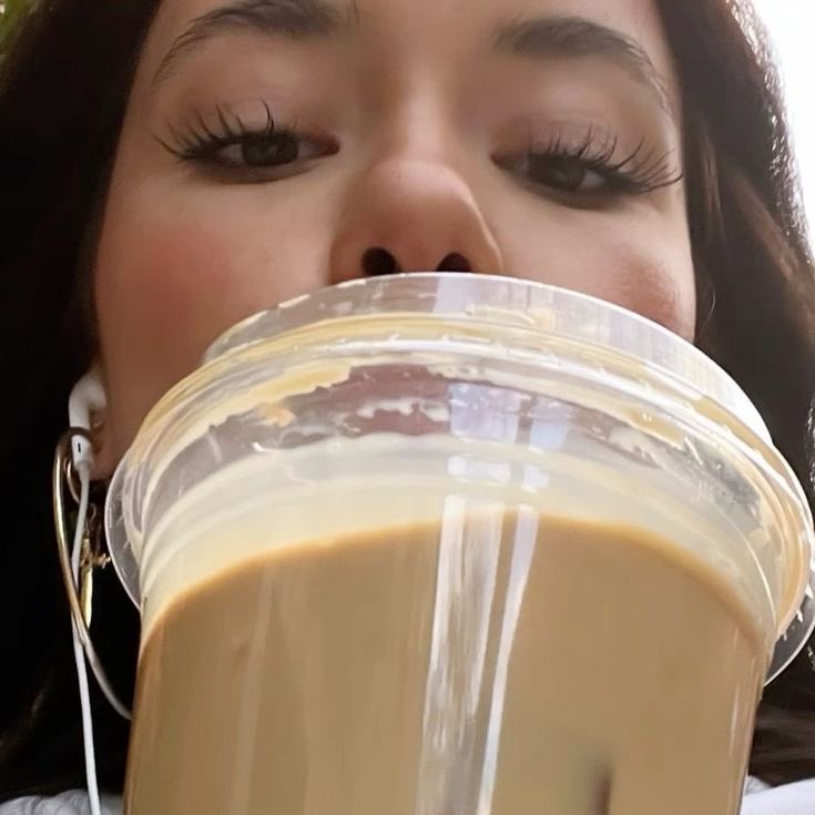 imagine being BETTET twin. better twin is ⬇️