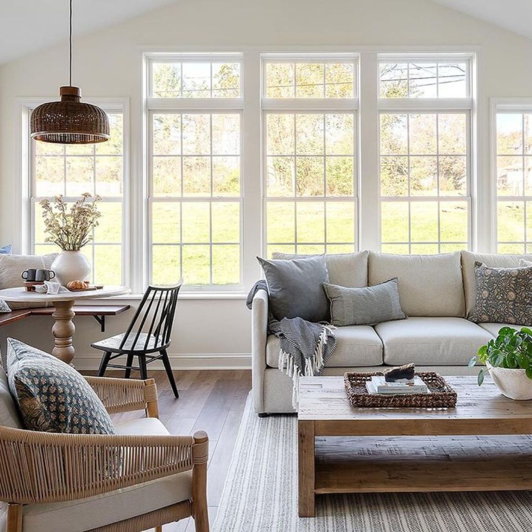 Make home your favorite place to be 💙 The Beckham Thin Track Arm Sofa, styled for @‌stylinggypsy’s space, is peak easy-breezy summer living. #MyBassett buff.ly/46u9mL6

📷: @‌mcbecks_pix

#livingroom #livingroominspo #homeinspo #interiordesign