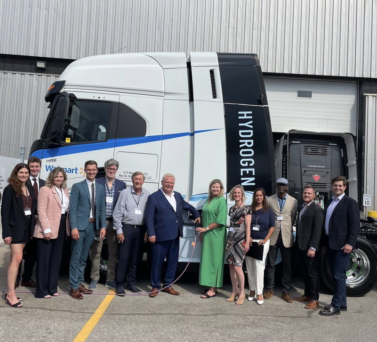 A huge congratulations goes out to our members ITD Industries Inc. and Nikola Corporation for launching Canada’s first operational 700 bar commercial fueling station for Class 8 #hydrogen trucks! See the full press release here: canadah2.ca/the-cha-and-h2…
