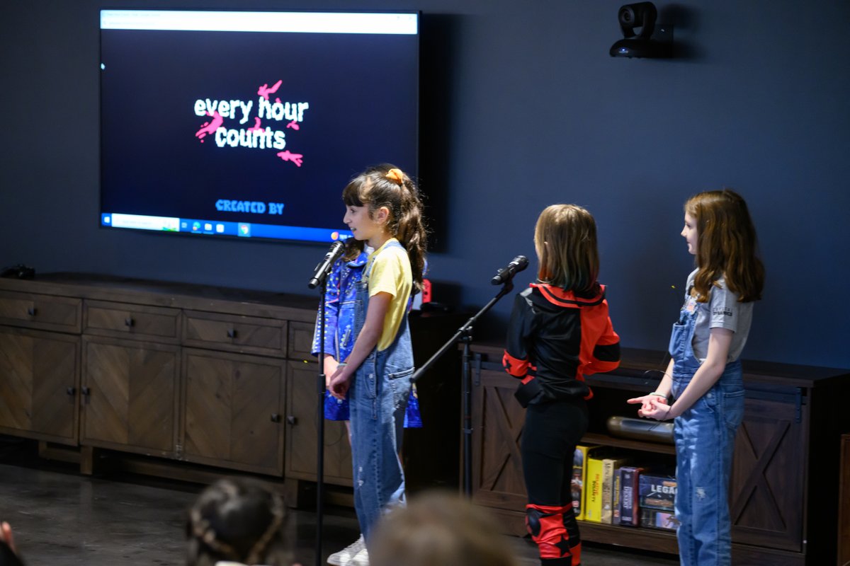 Crystal Dynamics tweet media