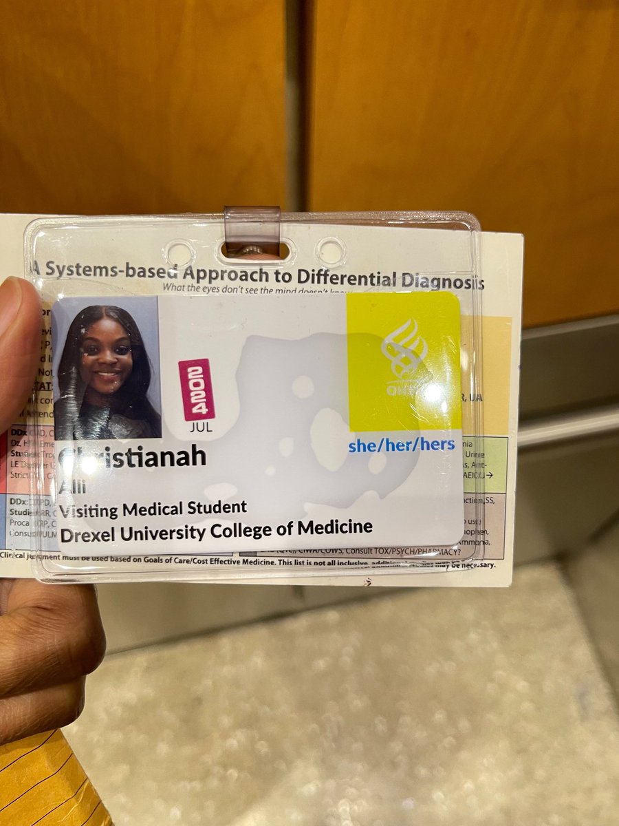 ChristianahAMed's tweet photo. What a month! Endless gratitude to @OHSUvascular for an incredible rotation. Gained invaluable experience and soaked in the beauty of Portland. #VascularSurgery #PortlandAdventures https://t.co/KXZQQ6B4Zx