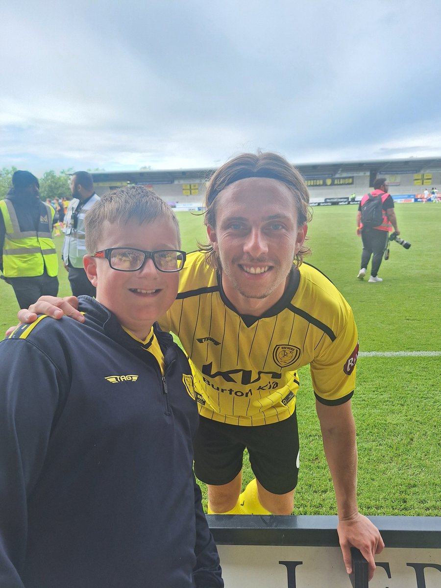 MattyB1987's tweet photo. We can't wait to get back into the season proper, as enjoyable as travelling for the friendlies have been. And Charlie gets to see his mate @DaniloOrsi again 👍

#PackThePirelli https://t.co/QitAgFSGiq