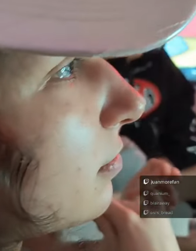 thiccimoto's tweet image. nose check #fishtanklife