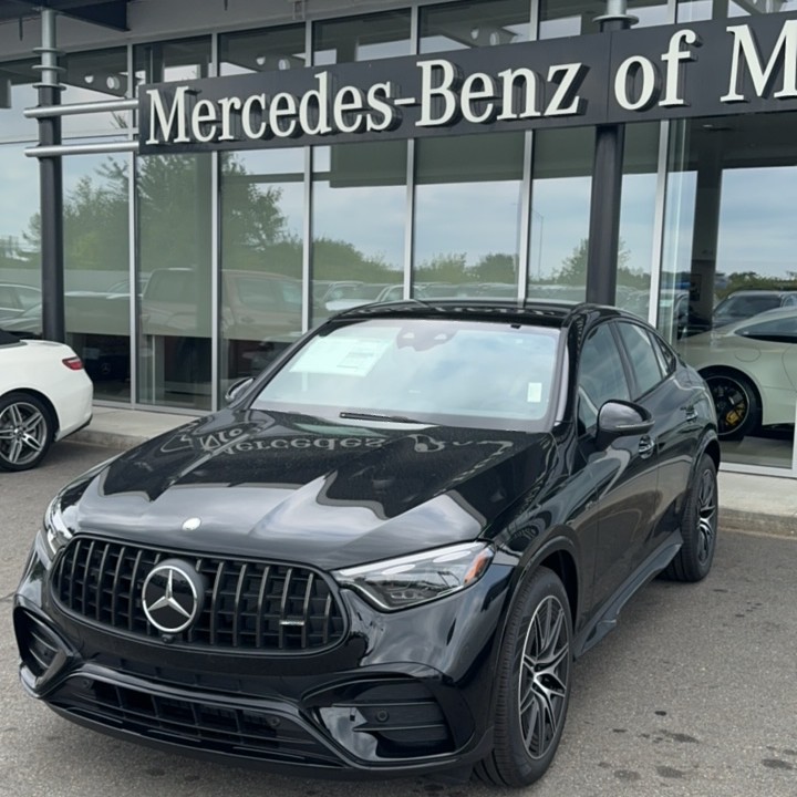 ManchesterBenz's tweet image. ✋ Looking for a Mercedes-Benz GLC? We have a great selection for you to choose from!

#TestDriveReady #LuxuryCars #CarEnvy