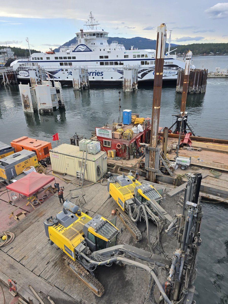 RuskinConst's tweet photo. Ruskin has started work on a project for BC Ferries. With all the challenges of working nearby multiple active ferry berths, our team has managed to dredge, pile drive, drill and blast all within the footprint of a single ferry. #MarineConstruction #PileDriving https://t.co/0EnA8JONBe