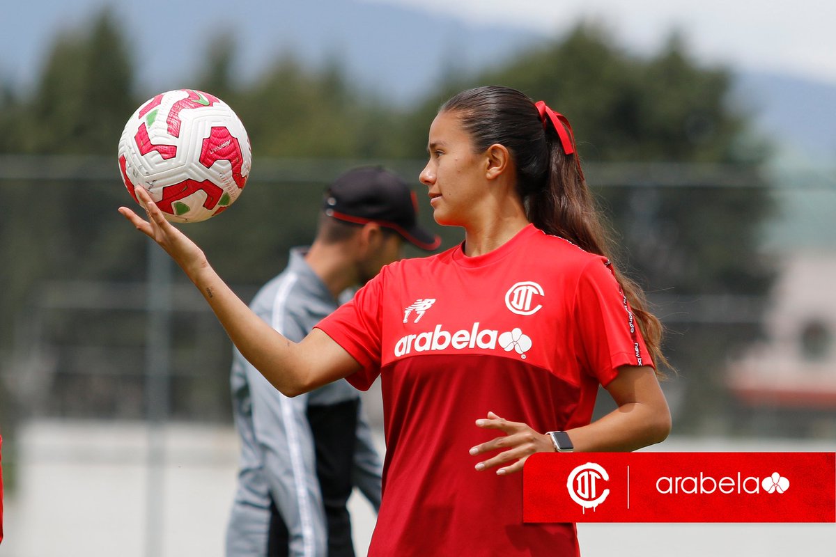 TolucaFemenil's tweet photo. 1️⃣7️⃣ Samantha Calvillo
#TodosJuntos | #Arabela https://t.co/onFTeS1JA0