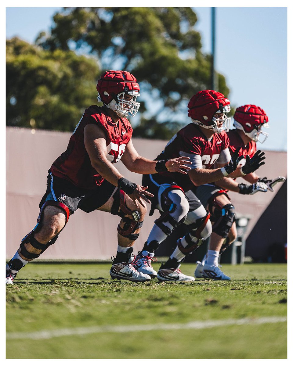 StanfordFBrec's tweet photo. Yea we locked in, ain't no switchin up 🔒

#GoCard #FearTheTree #ForThe8180 https://t.co/AnspaGahjy