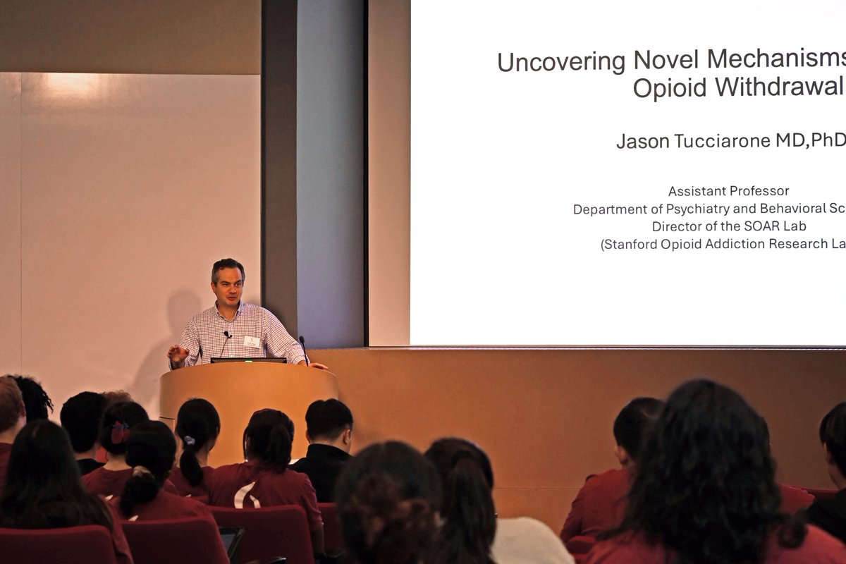 StanfordBioX's tweet image. This week, the Stanford Bio-X Undergraduate Summer Research Program featured 3 more amazing faculty talks, from Dr. Helen Blau, Dr. Jason Tucciarone, and Dr. Vivek Buch ( @VivekBuchMD )!