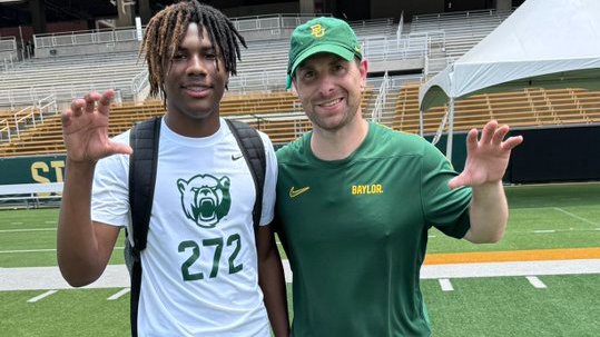 BAYLOR PROSPECT CAMP COVERAGE | A host of young prospects made noise at Waco (2027-28)

📈Six Star Football takes a look at several talented prospects who impressed 💯

✍️STORY ▶️🔗 sixstarfootball.com/article/baylor…

<a href="/Xander_ave/">Xander Avestruz</a> <a href="/Haden_beard70/">Haden beard</a> <a href="/SloanBlackwell/">Sloan Blackwell</a> <a href="/JBlanco2028/">Joshua Blanco</a> @Michael21Brown_