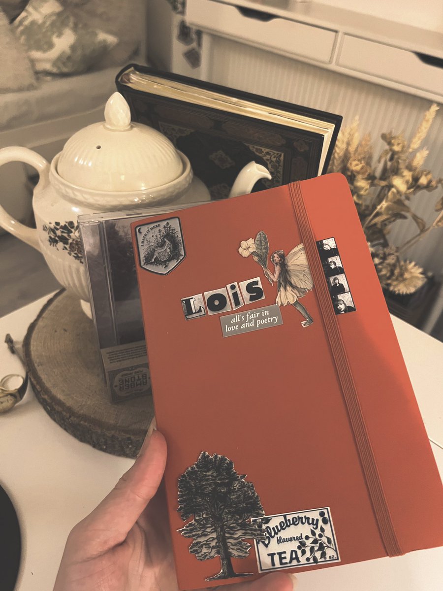 looking for journal girliess🫶🏼

+ I also loveee taylor swift, f1 and books <3
#journal #journaling #booktwt #f1 #taylorswift