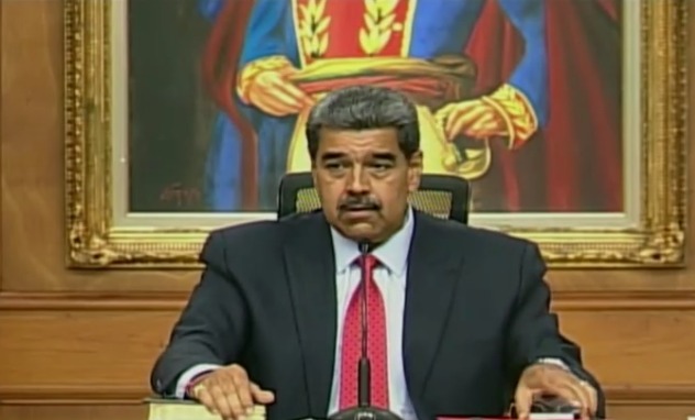#EsNoticia| <a href="/NicolasMaduro/">Nicolás Maduro</a> : "Ellos pretendían un plan de violencia. El viernes, gracias al patrullaje se capturan a 8 individuos seis venezolanos y 2 colombianos iban a explotar la subestación eléctrica de Ureña". #GraciasAChávezYMaduro <a href="/Gabrielasjr/">Gabriela Jiménez</a> <a href="/bchchcbbo/">Bchch Redes Carabobo</a>  <a href="/BrigadasBchch/">brigadasBCHCH</a>