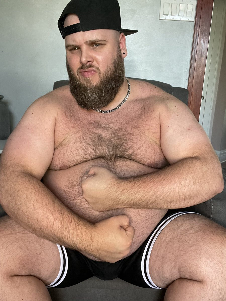 Belly tweet media