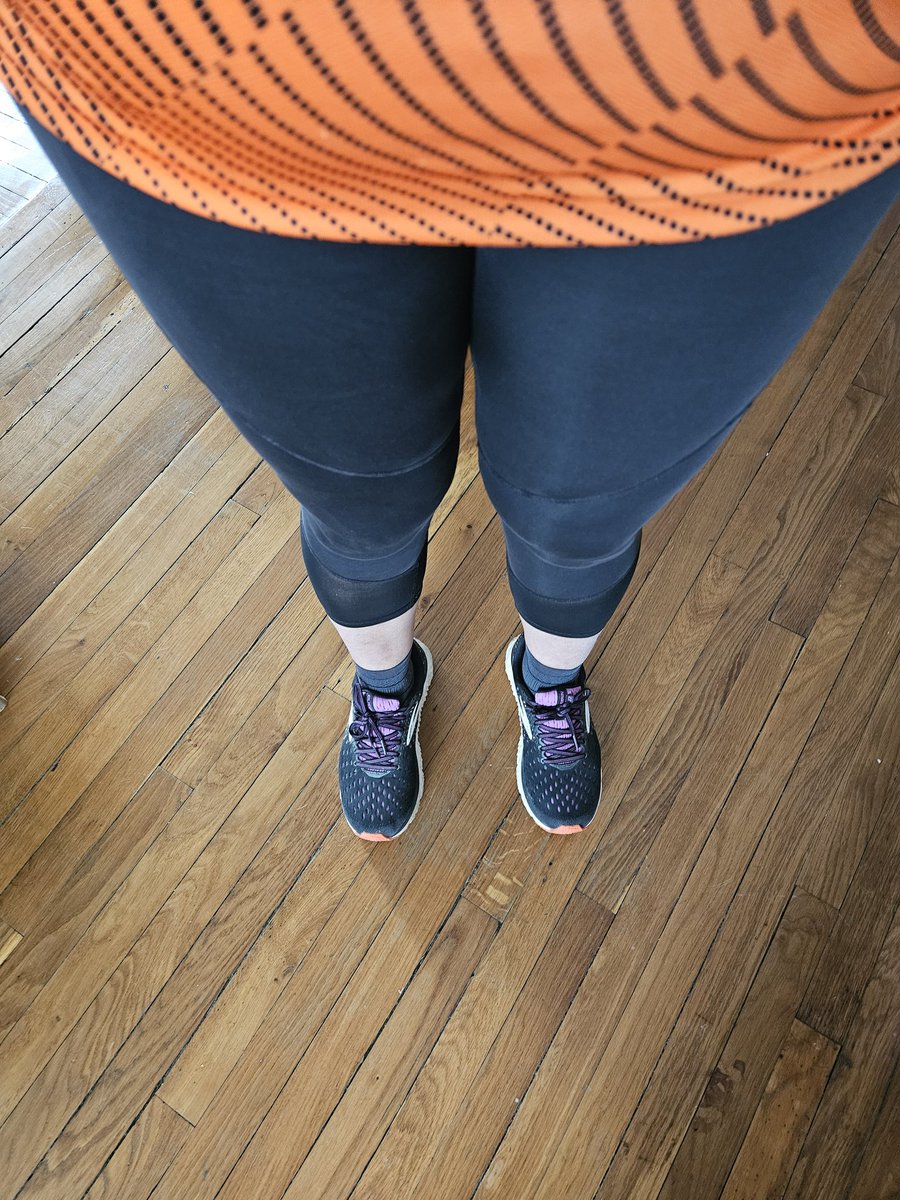 J-10 avant le #MarathonPourTous ✨
Je suis prête  pour le #10kms 😎
Pas de dossard ? Vivez le en mode connecté !
🗓️  Du 10 au 11 août 
🌍 Pour tous, où que vous soyez
🏃🏻‍♂️ Dès 30 mn de course
🌐 Pour le record de la plus grande course connectée au monde ⬇️
olympics.com/fr/infos/marat…