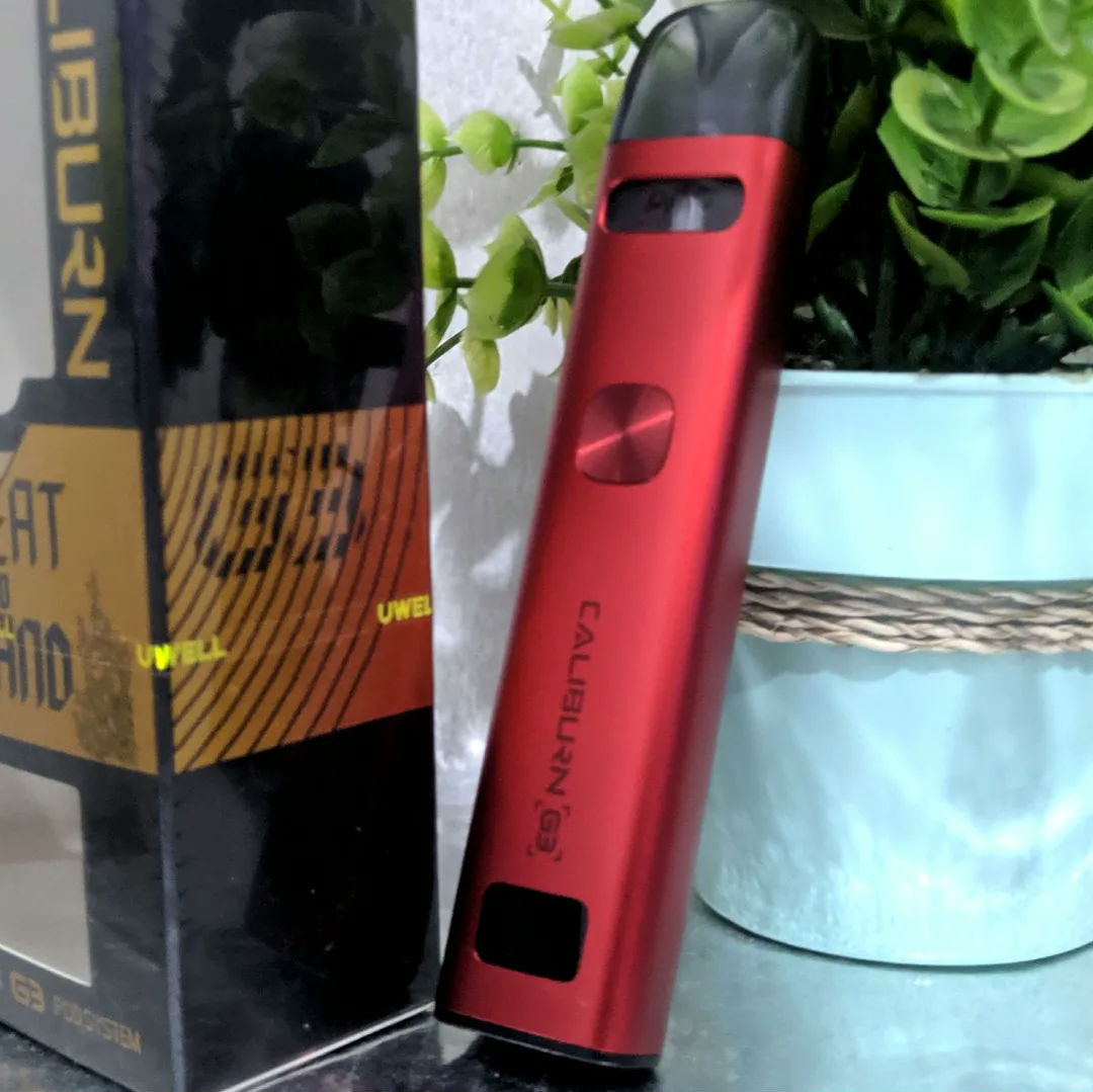 1270_896's tweet photo. The shining red of Uwell Caliburn G3. Beautiful red isn't it?
Thanks to @Uwelltech

#uwell #uwelltech #Caliburng3 #Caliburn #pod https://t.co/JWGvpxkYUN