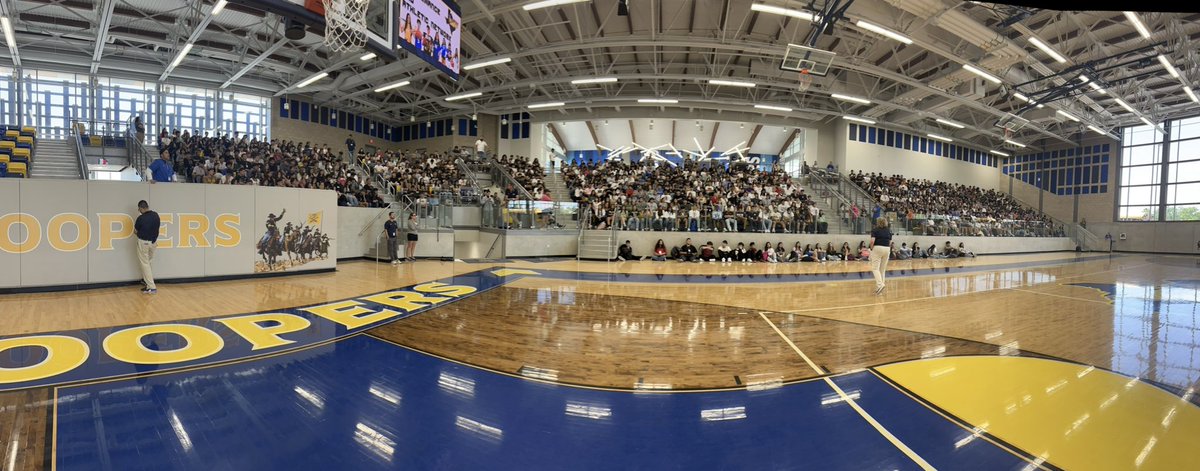 Susana Pedraza Bonilla (@boni1976susana) on Twitter photo BOY Athletic meeting with 1400 student-athletes to set expectations for our student leaders at the Home of El Paso’s Finest 💙🫶🏼💛 #trooperclap #iconicCompetitionGym #excellenceBydesign
@Btorres_EHS <a href="/EastwoodHQ/">Eastwood High School</a> <a href="/YsletaISD/">Ysleta ISD</a> <a href="/YISDAthletics1/">YISD Athletics</a> BOY Athletic meeting with 1400 student-athletes to set expectations for our student leaders at the Home of El Paso’s Finest 💙🫶🏼💛 #trooperclap #iconicCompetitionGym #excellenceBydesign
@Btorres_EHS <a href="/EastwoodHQ/">Eastwood High School</a> <a href="/YsletaISD/">Ysleta ISD</a> <a href="/YISDAthletics1/">YISD Athletics</a>