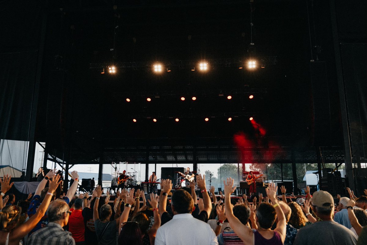 .<a href="/KingdomBound/">Kingdom Bound</a>! We had such a great time with y’all. Thanks for hanging out with us. Until next time...

📸: Shaylyn Grace