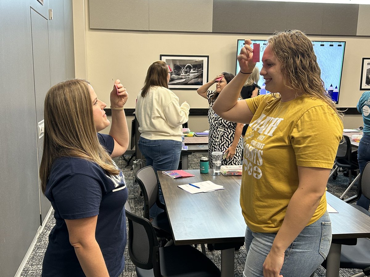 Meet Me in the Middle tweet media