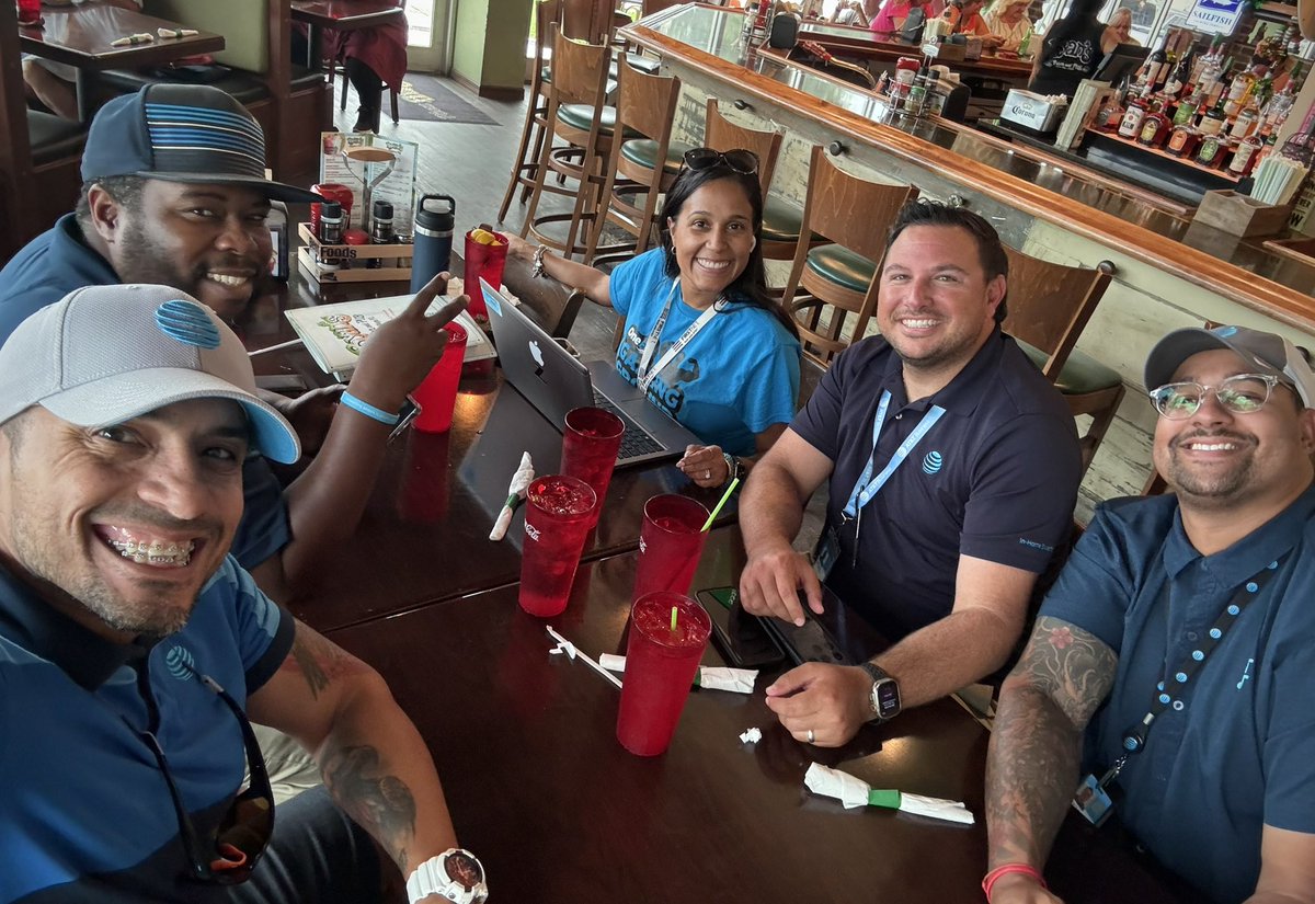 Israel Bayona (@izb4theglobe) on Twitter photo We enjoyed an awesome lunch with <a href="/Ac9831Castillo/">Alejandra castillo</a> today!
<a href="/IHXCocoaNauts/">Cocoa ‘Nauts</a> <a href="/NorthFloridaIHX/">North Florida IHX</a> <a href="/melissakpage/">Melissa K. Page</a> <a href="/SoutheastIHX/">Southeast Hustlers IHX 👑🔆</a>
#CocoaNauts #NorthernStarz
#lifeatatt #onefla #ihx We enjoyed an awesome lunch with <a href="/Ac9831Castillo/">Alejandra castillo</a> today!
<a href="/IHXCocoaNauts/">Cocoa ‘Nauts</a> <a href="/NorthFloridaIHX/">North Florida IHX</a> <a href="/melissakpage/">Melissa K. Page</a> <a href="/SoutheastIHX/">Southeast Hustlers IHX 👑🔆</a>
#CocoaNauts #NorthernStarz
#lifeatatt #onefla #ihx
