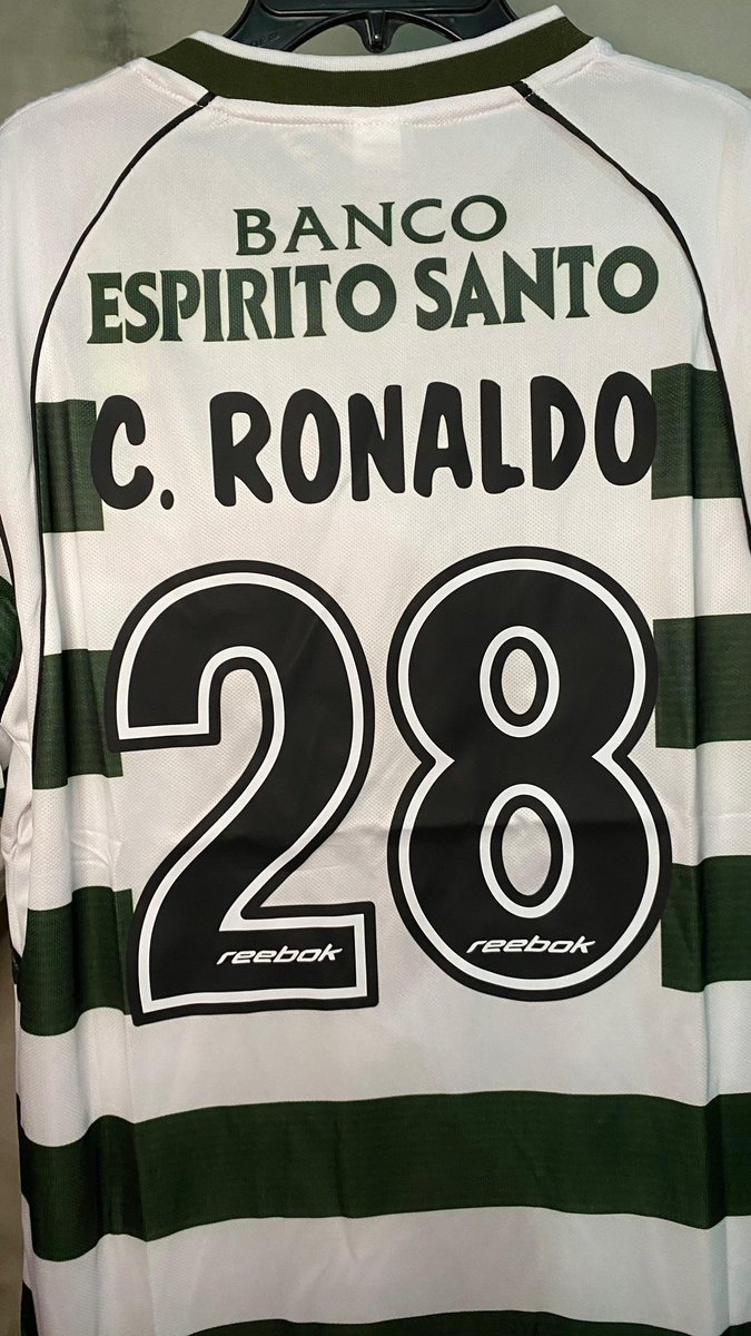 BLSTOREPY's tweet photo. Debutaba una joven promesa 🇵🇹🐐
-Disponible en BL STORE https://t.co/mnkQrUtHiQ