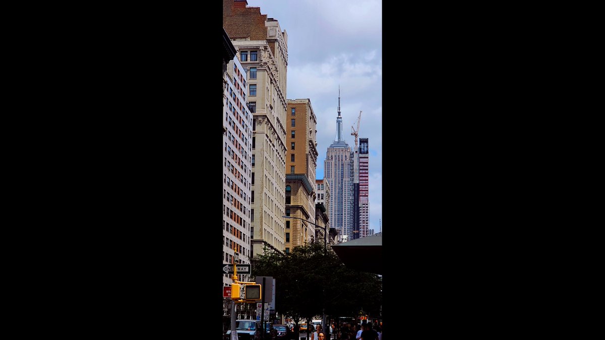 NatalieAPalumbo's tweet image. It was a good day. And yes, @thebeatles Channel in Studio. I 💙 NY. 💙🎨🎶

#newyorknewyork #manhattan #motiongraphicsdesigner #visualeffectscompositor