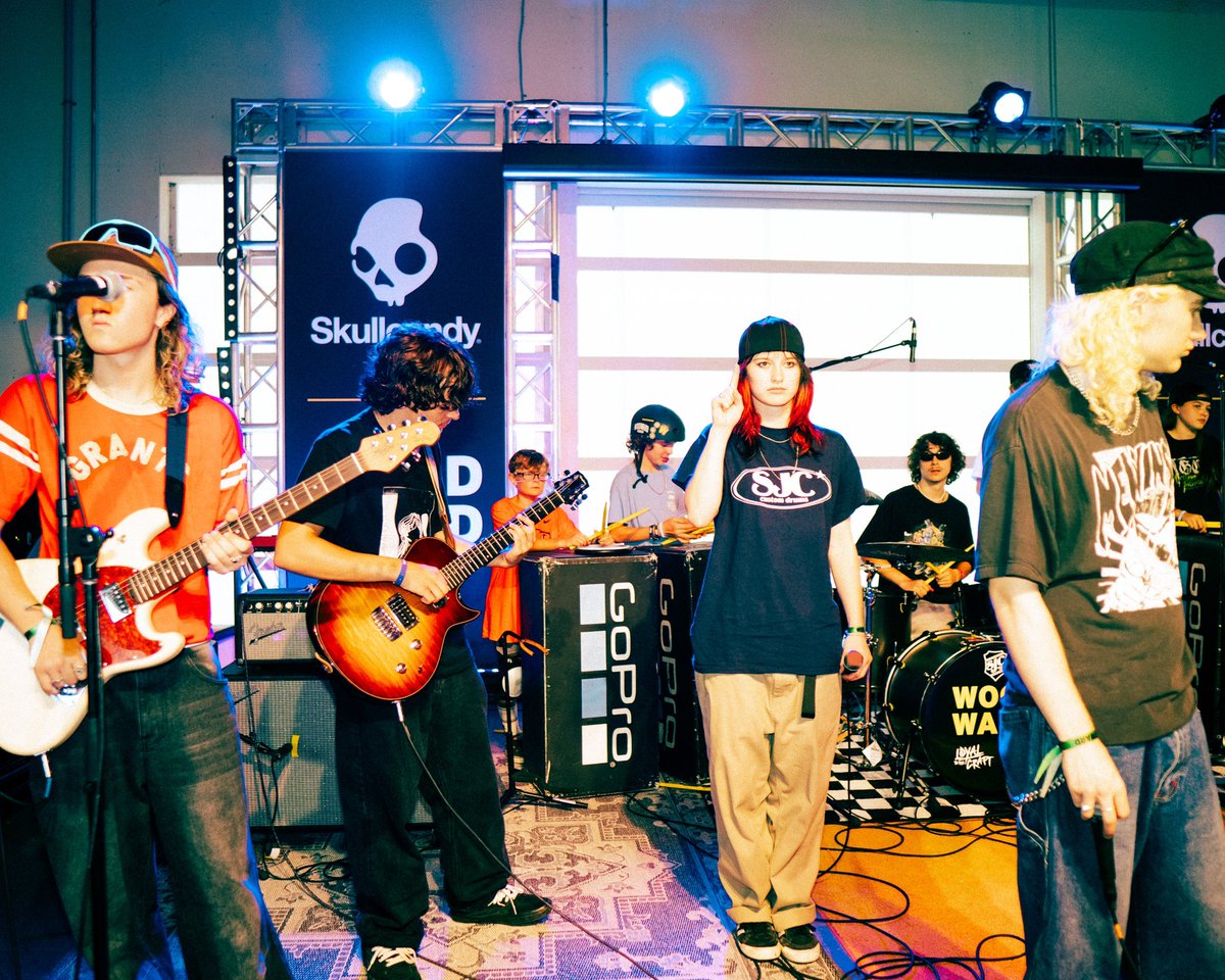 RaueMusic's tweet photo. !! ART in ACTION at WOODWARD PA w/ LOYAL TO THE CRAFT !! https://t.co/51imH0z9WH