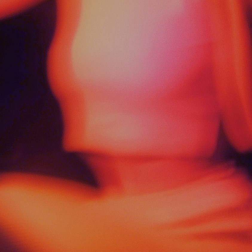 AxmaxP's tweet image. Retrouvez Wilkenson et moi-même à la composition de la track #4 « SILENCE » extrait du 1er EP de @cloe_mly  « 8991 » sorti le 28 Juillet 2024.
S\o à @laro.lex pour la production additionnelle

Artwork @oversz.co @cloe_mly 
Mix/Master @laro.lex

distrokid.com/hyperfollow/cl…