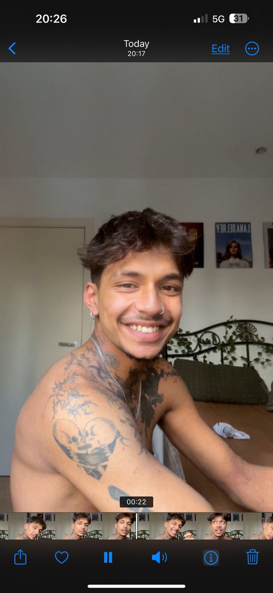 AbsGogna's tweet photo. Video stills again x https://t.co/sGOXyHjSgy