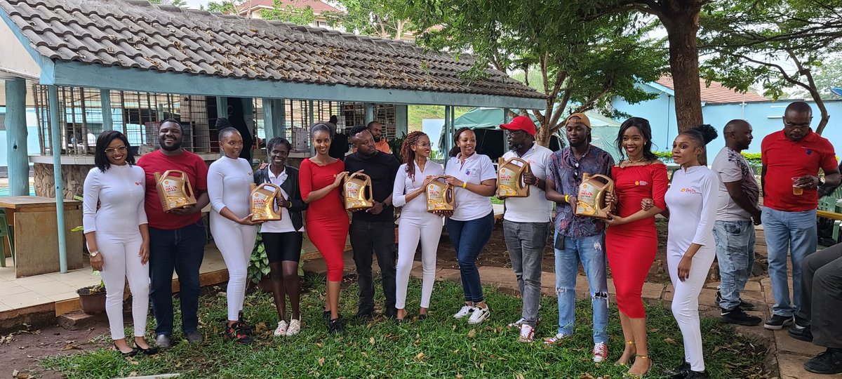 TardaKE's tweet photo. TARDA'S MASINGA DAM RESORT PLAYS HOST TO BMW OWNERS CLUB'S DAY DRIVE🚗✨

1: @TardaKE was delighted to host a spectacular Drive Day Out at #MasingaDamResort.  The event enabled car enthusiasts to experience the serene beauty and diverse recreational activities our Resort offers! https://t.co/a4BNbh2EOs