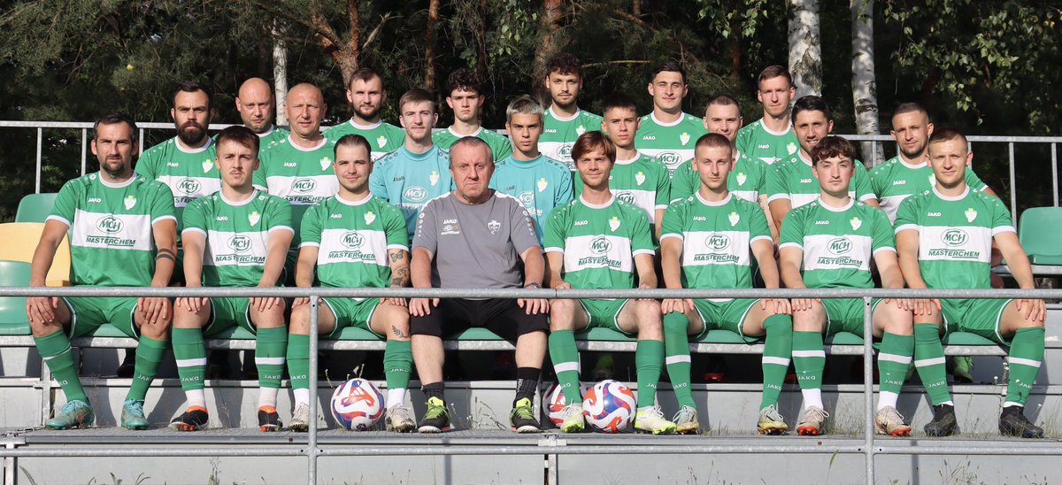 tsprzylep's tweet photo. Drużyna na 🅰️-klasę! ⚽️🫶 #zielonagora  #przylep #aklasa #ekstraklasa #lubuskie #sport #footballfans #footballseason #season2024 #season2025 #babimost #nowasol #sulechow @spm_pl @Marketing @sprawny @CinkciarzPL @WrexhamFX @Wrexham_AFC @jakubklyszejko @stelmet_sa @WinobranieZG https://t.co/NOjimhF0TI