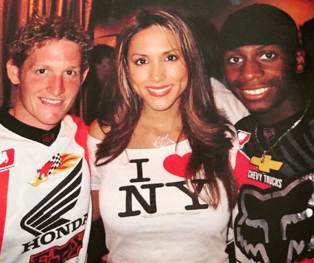 dmxsradio's tweet photo. If you missed the @LeeannTweeden era in our sport, I’m sorry https://t.co/Pg90ES6XAs