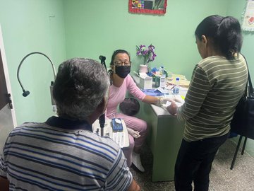 MPPS ARAGUA (@mppsaragua) on Twitter photo #31Jul En el CDI La Candelaria, del mcpio MBI, se realizaron 661 intervenciones quirúrgicas a través de la
<a href="/Mision_Milagro/">Misión Milagro</a> , la gob. <a href="/Soykarinacarpio/">Karina Carpio</a> acompañada de la <a href="/DraShirleySalud/">Dra. Shirley Hernández</a> y <a href="/BrullerbyPSUV/">Brullerby Suárez</a> acompañaron a los pacientes <a href="/NicolasMaduro/">Nicolás Maduro</a> #31Jul En el CDI La Candelaria, del mcpio MBI, se realizaron 661 intervenciones quirúrgicas a través de la
<a href="/Mision_Milagro/">Misión Milagro</a> , la gob. <a href="/Soykarinacarpio/">Karina Carpio</a> acompañada de la <a href="/DraShirleySalud/">Dra. Shirley Hernández</a> y <a href="/BrullerbyPSUV/">Brullerby Suárez</a> acompañaron a los pacientes <a href="/NicolasMaduro/">Nicolás Maduro</a>