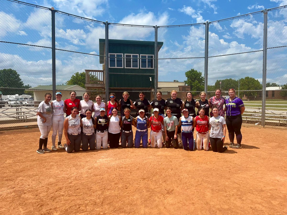 Showcase camp was a success! Such a fun opportunity to work with a hardworking group of girls! Thanks to everyone who came out! #gorats
