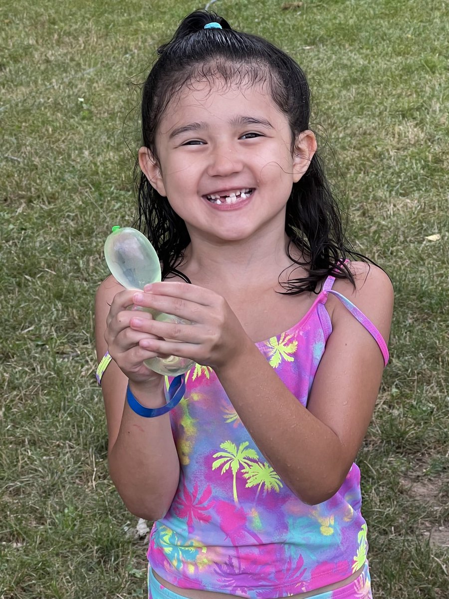 KidscareGCSD's tweet image. Minute to Win It games, painting, writing poetry, Water Play Wednesday, plus Perler Bead, Superhero, and Crochet Clubs! Busy day @GreeceCentral! 💦🌞💦 #summer2024 #Back2TheFuture