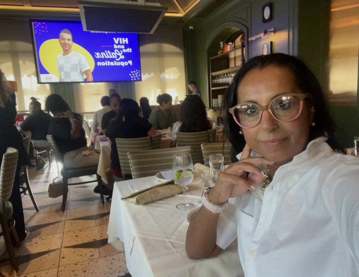 AryaCampaigns's tweet photo. Proud to be at this program to discuss #HIV prevention and #PrEP for the Latinx communities in Houston.
Will be sharing with others the #PrEPForHer #ShesWell health campaign work my team has done promoting this HIV prevention for women. 😍 https://t.co/sajbqkiVVV