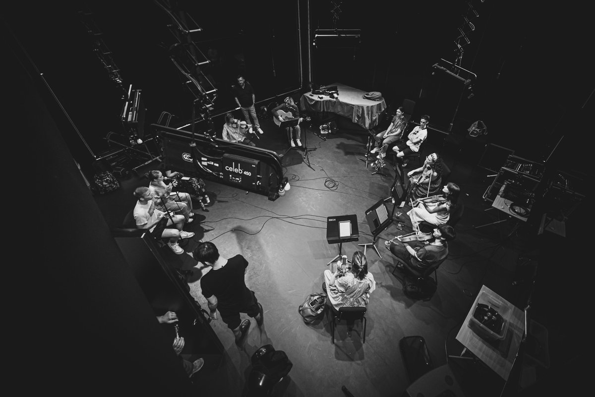 TrustFox's tweet photo. Great day yesterday at The Royal Northern Collage of Music so much musical talent! @Tim_Burgess @oharaviolin and @rncmlive - they will be performing at Tim Peaks Diner @KendalCalling this Friday. A must see! © trust a fox https://t.co/hwnKYSbKqB